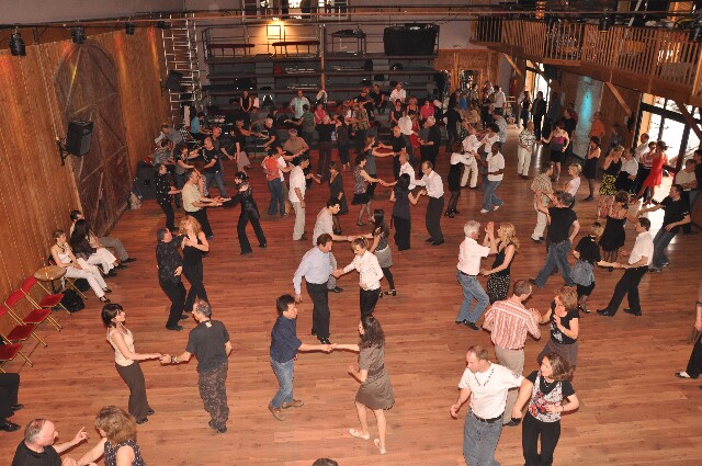min 2009 04 05 station danse 097